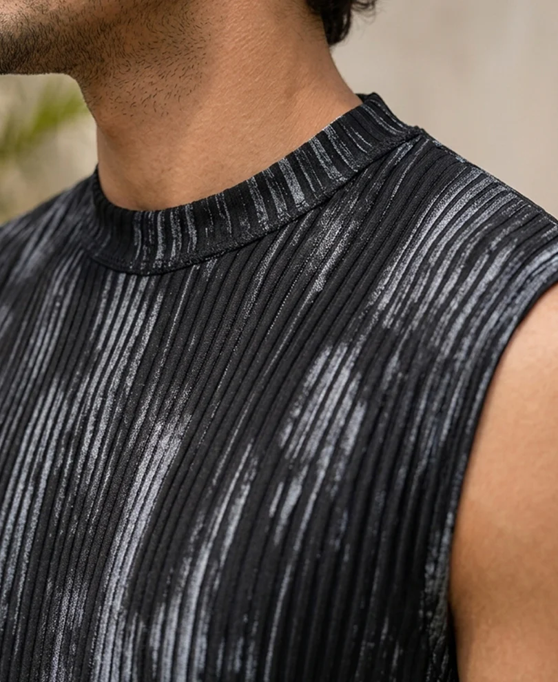Black Abstract Print Vest - Image 3