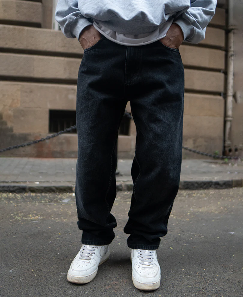 Black Baggy Fit Denim Jeans - Image 3