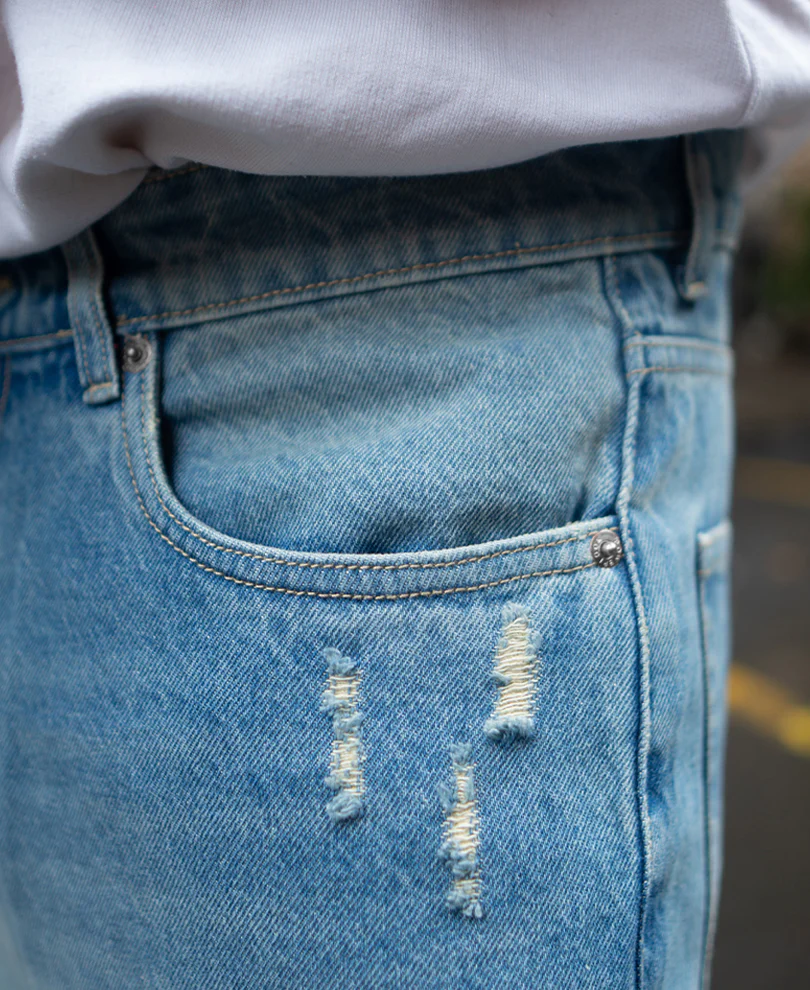 Blue Baggy Ripped Jeans - Image 4