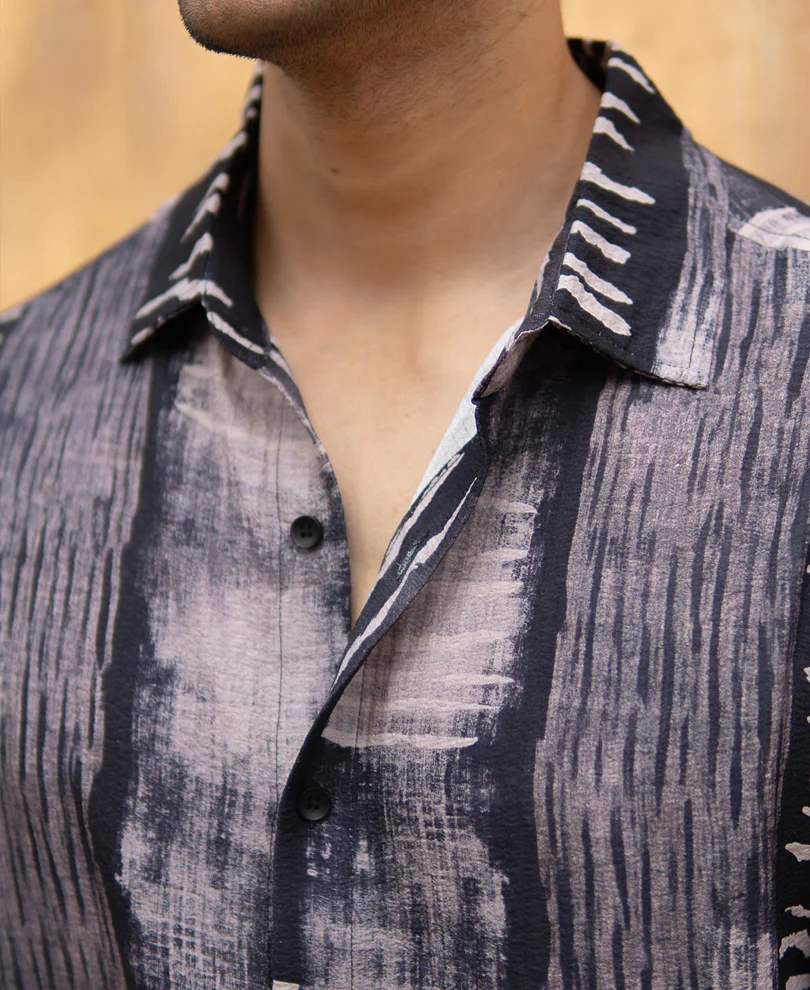 Grey Abstract Print Flowy Shirt - Image 3