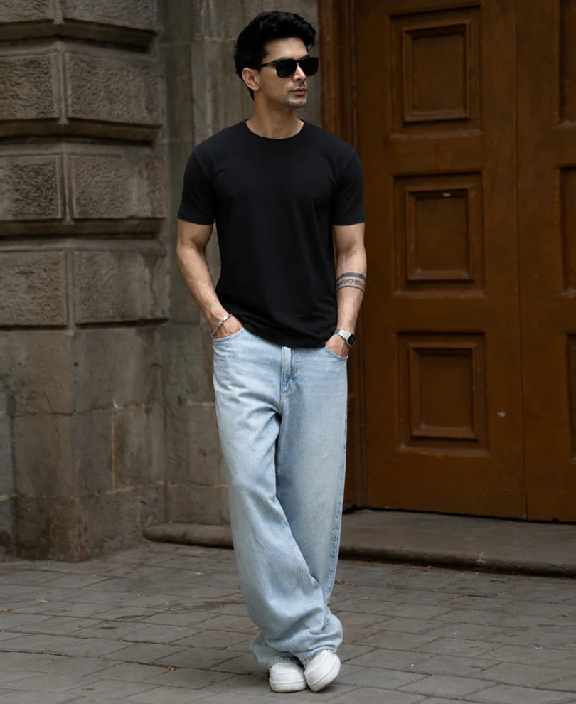 White & Black Basic T-Shirt (Pack of 2) - Image 8