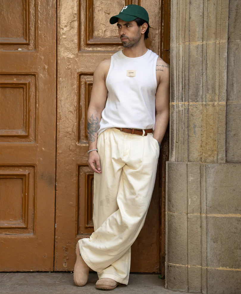 White Ribbed Vest With Patch - Image 7